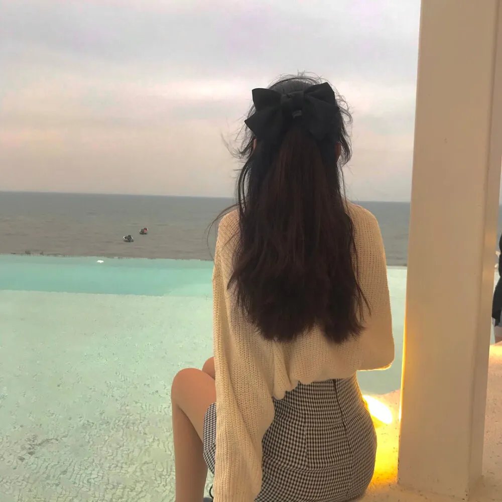 高斯奥特曼 THE FIRST CONTACT